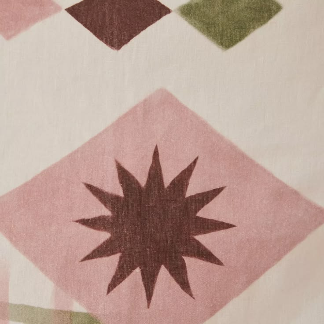 The ‘Good’ Tablecloth