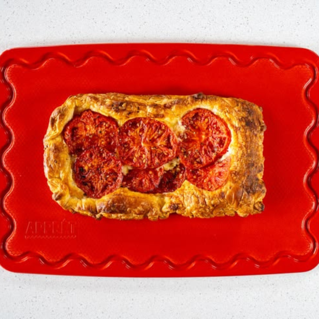 Maison Apprêt Chopping Board - Rouge
