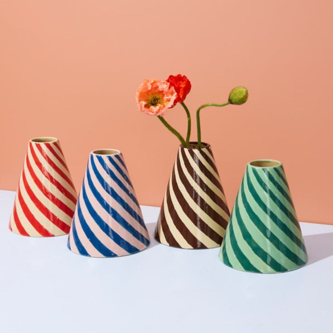 JESTER VASE RASPBERRY SWIRL