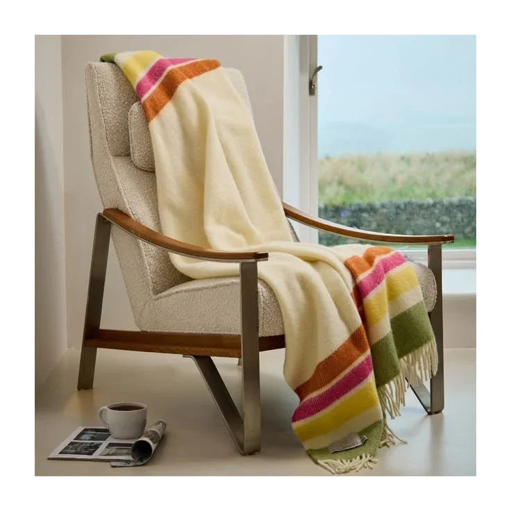 Alaska Petal Pure Wool Throw