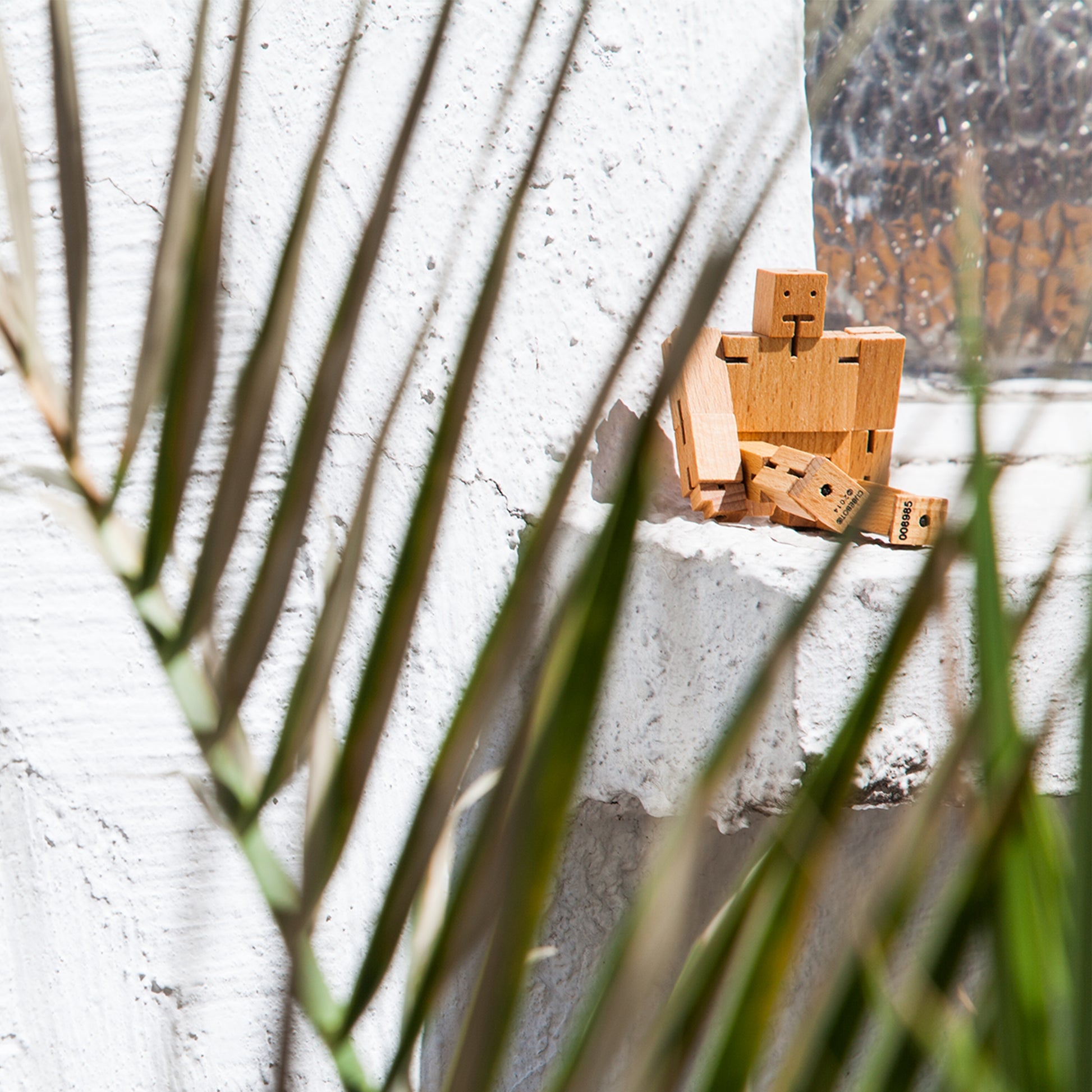 Cubebot Small Natural Robot Toy