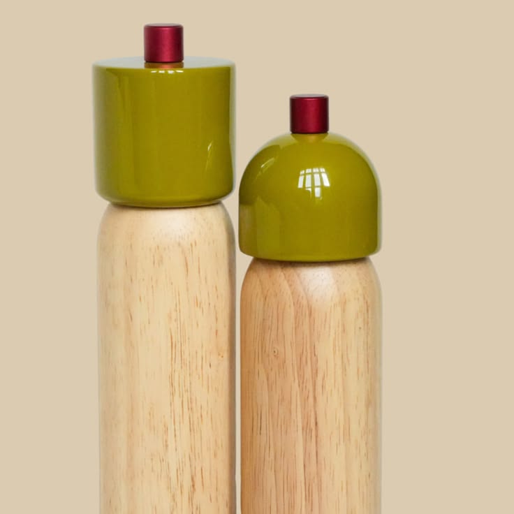 Salt & Pepper Grinder - Olive & Red