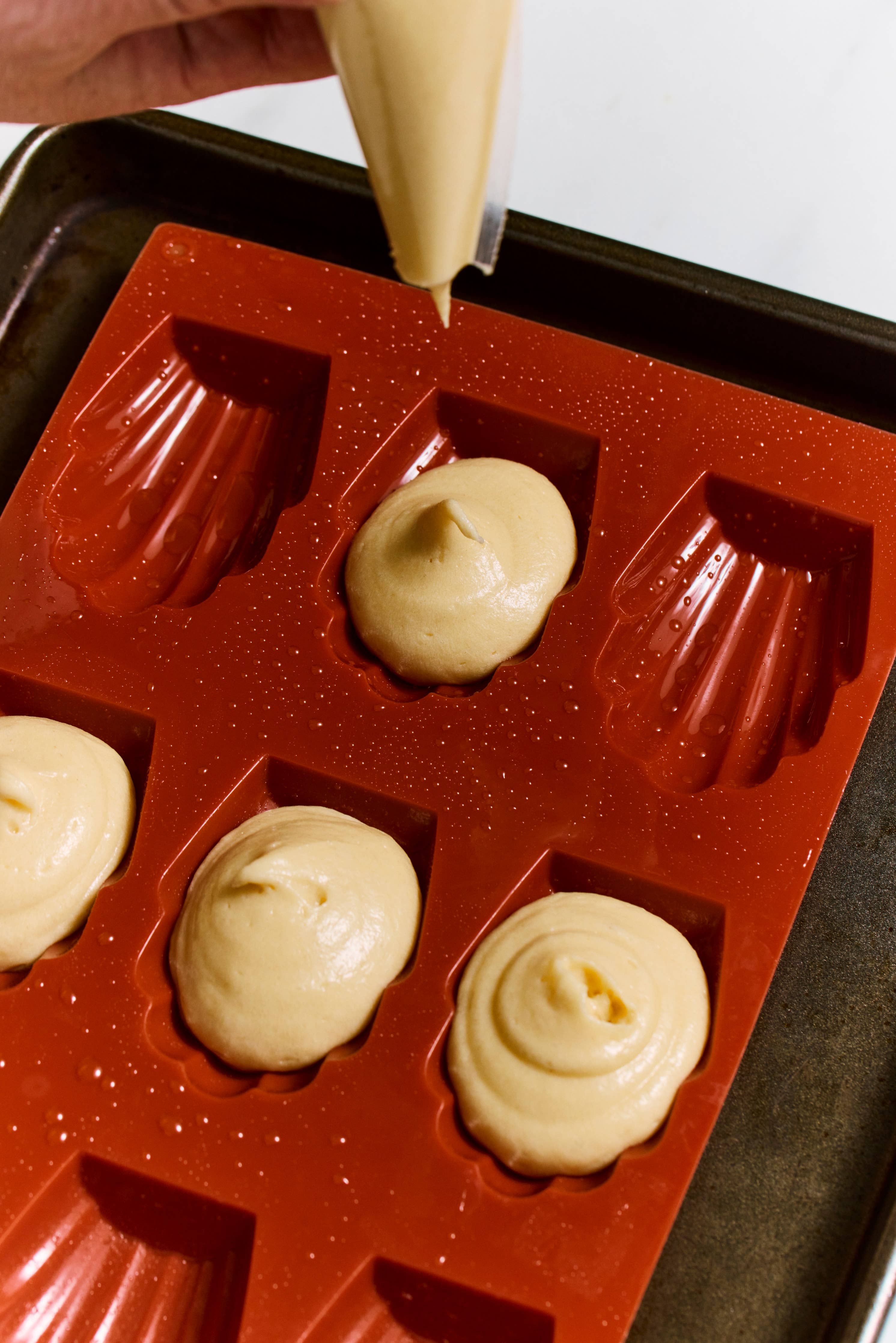 Madeleine Baking Kit