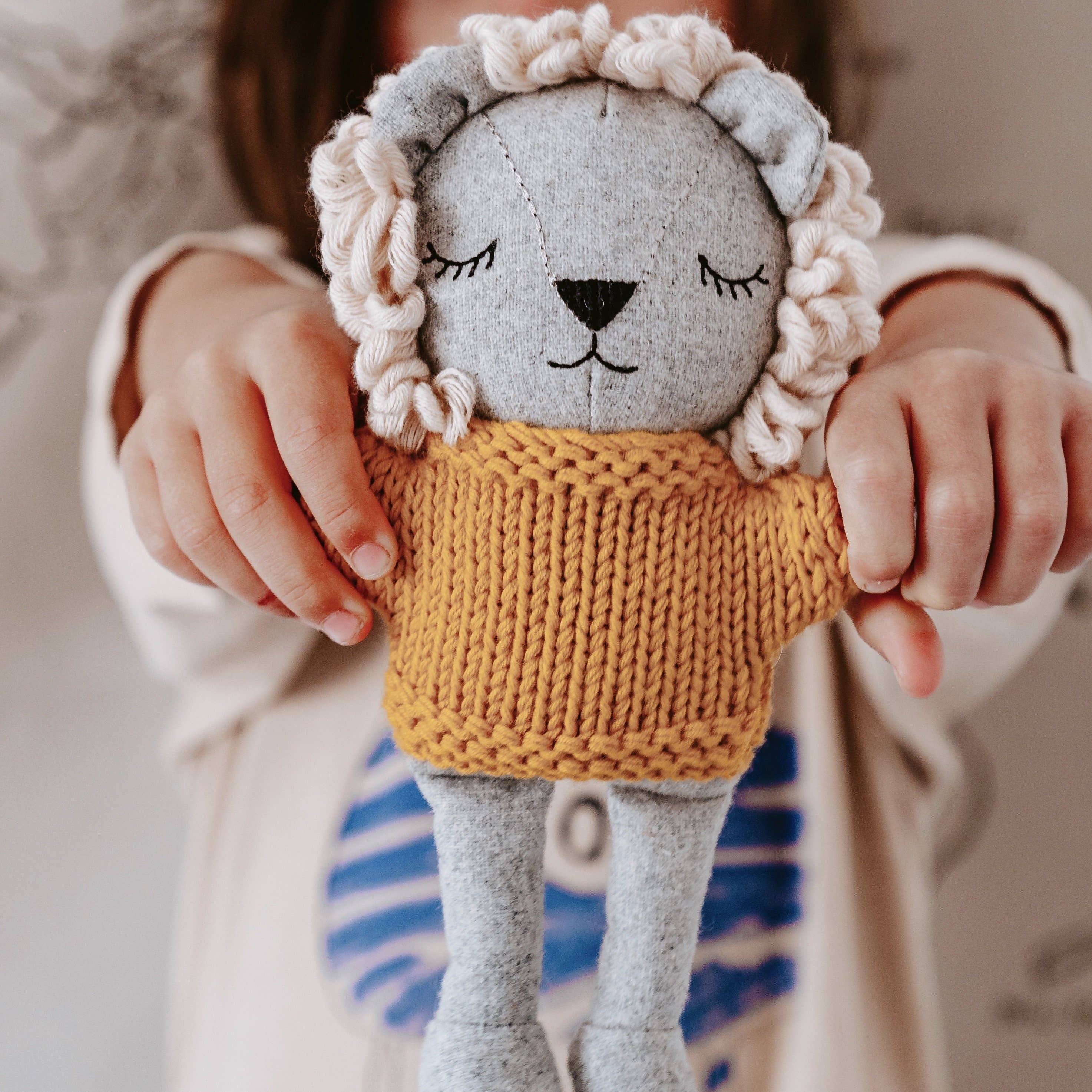Percy Lion soft toy