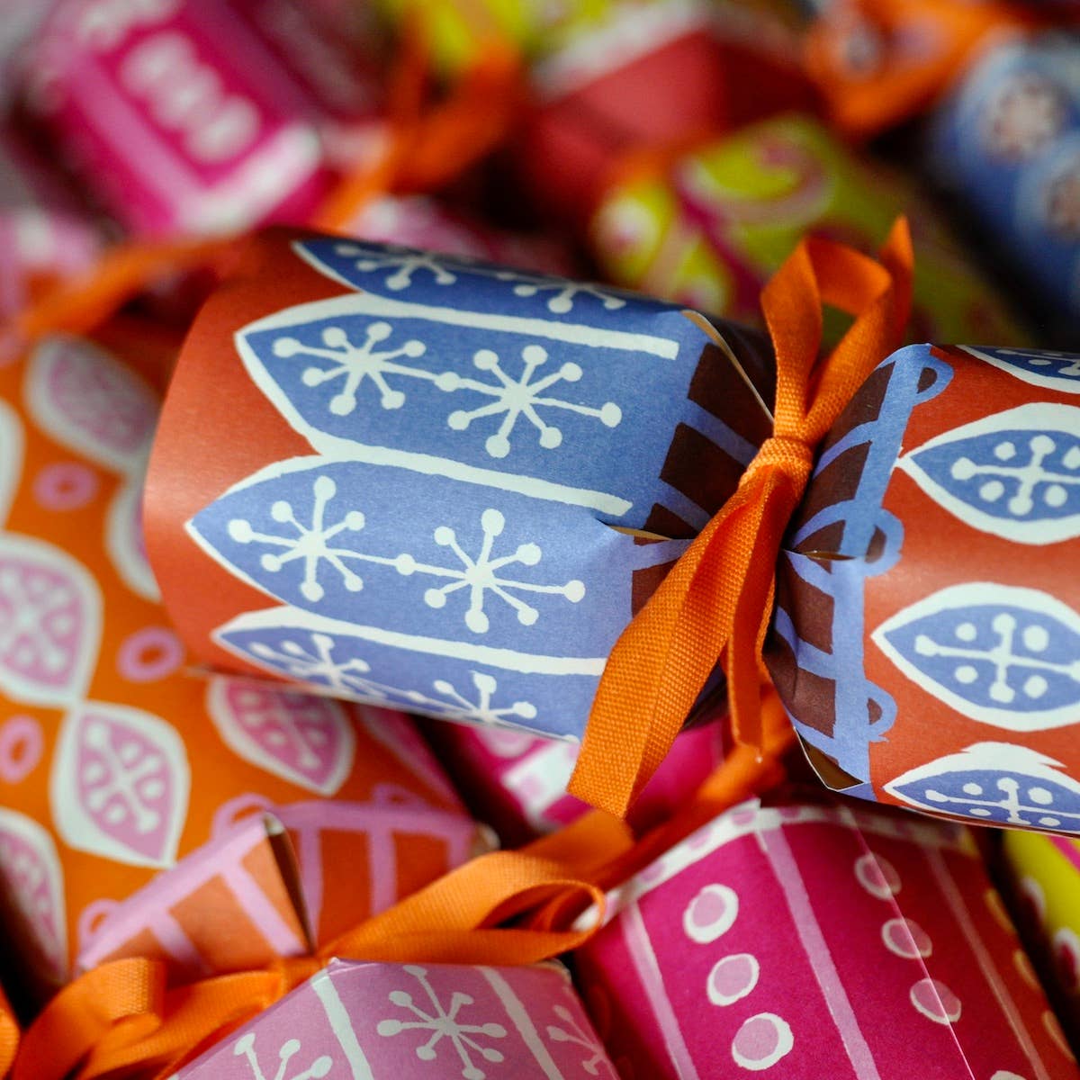 Cambridge Imprint make your own Christmas crackers kit with patterned crackers, paper hats and ribbon, view 5