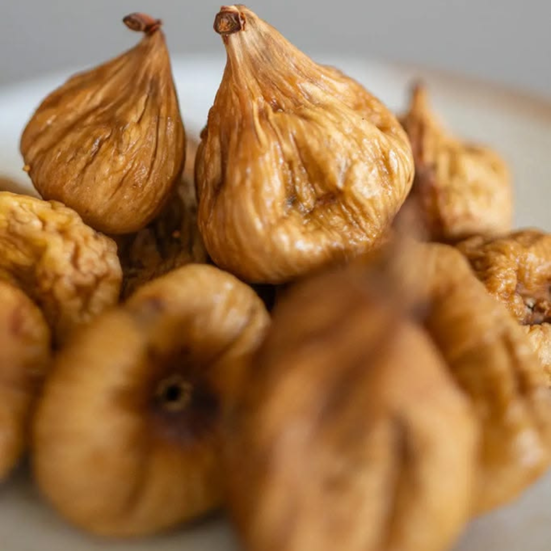Singing Magpie Produce White Smyrna Semi Sun-Dried Figs – 100g