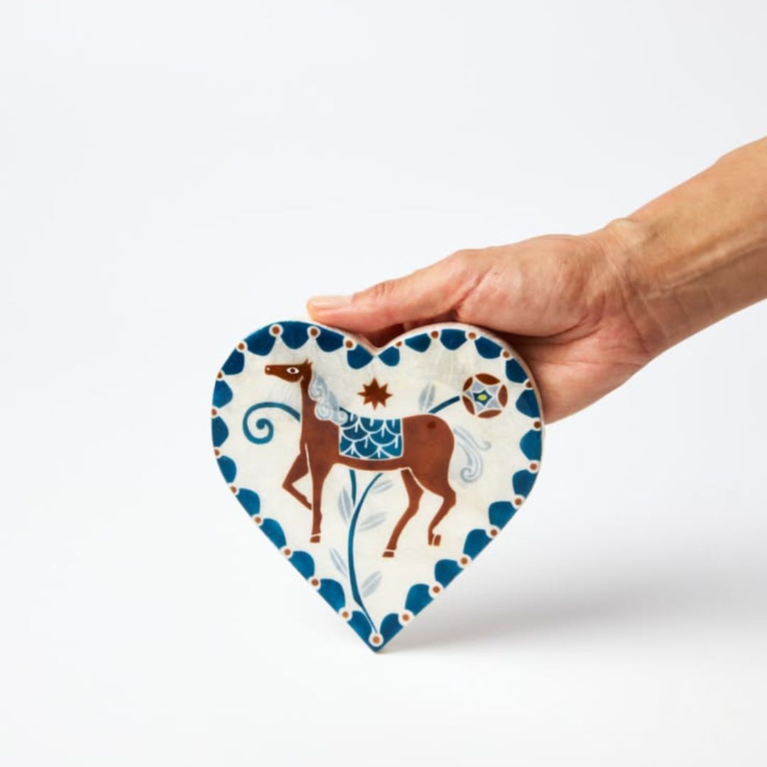 PALOMA HEART WHITE HORSE