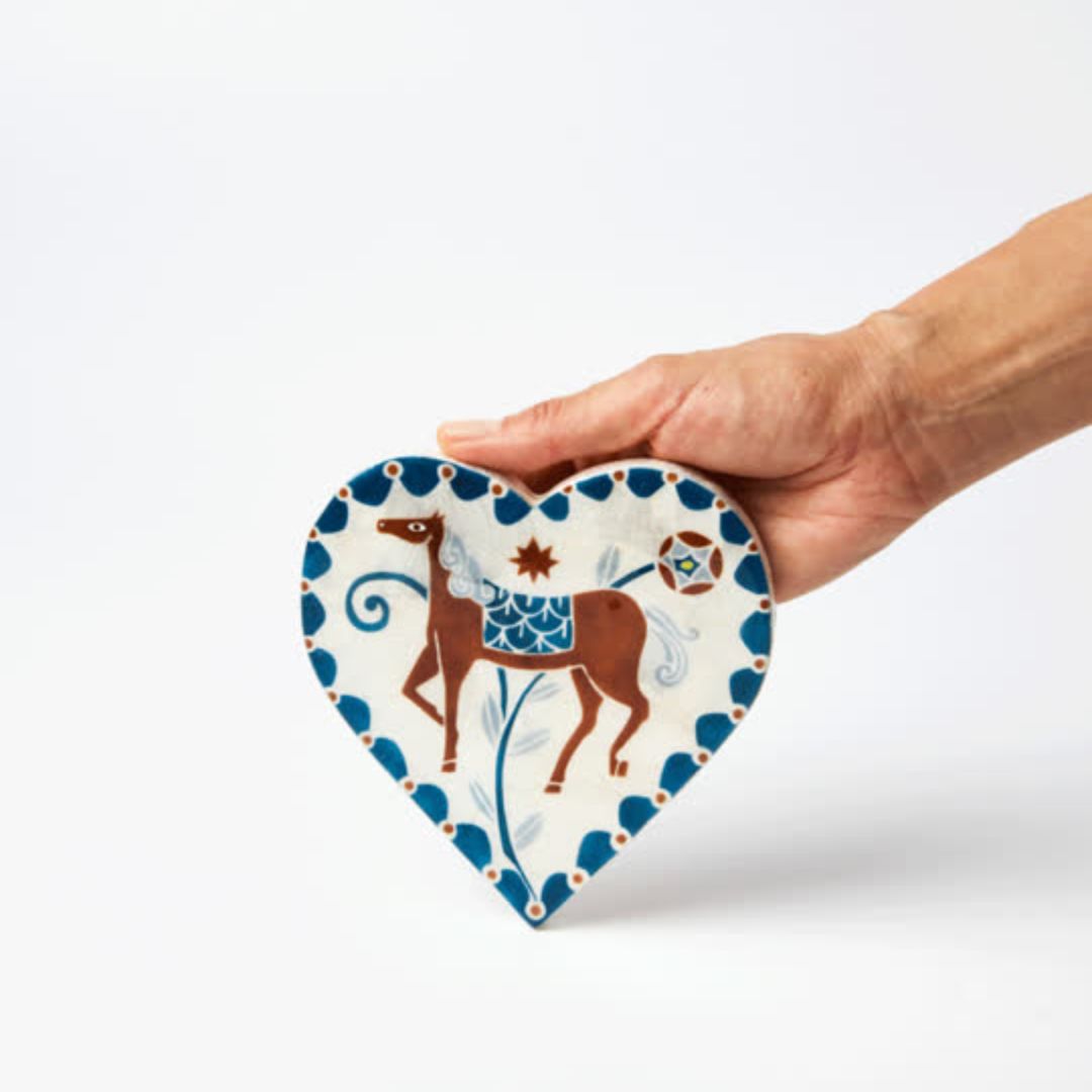 PALOMA HEART WHITE HORSE