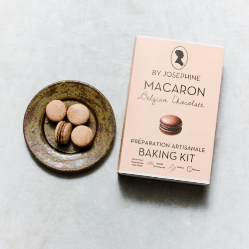 Chocolate Macarons Baking Kit