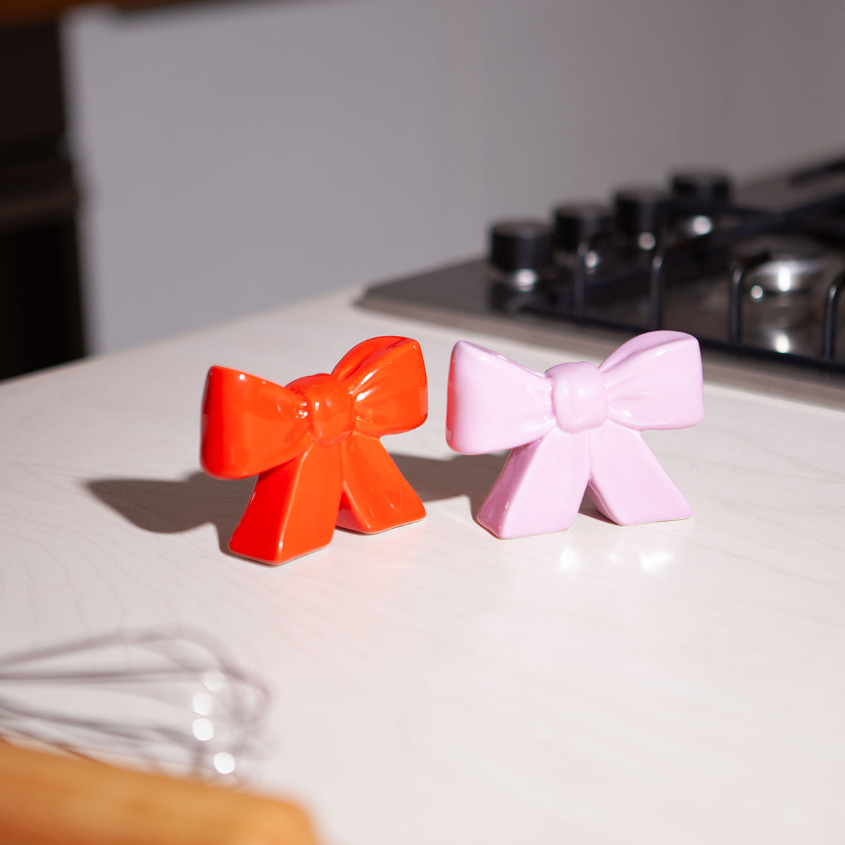 Bow Salt & Pepper Shakers