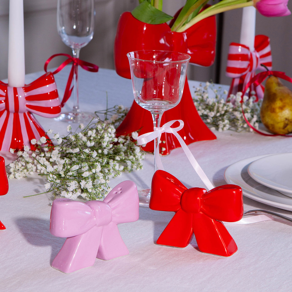 Bow Salt & Pepper Shakers