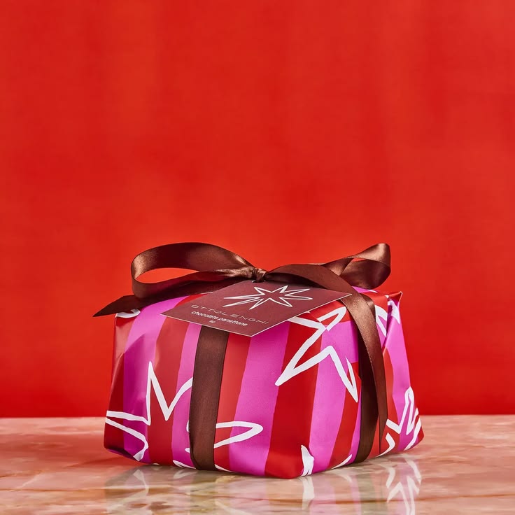 Ottolenghi Chocolate Panettone 1kg gift box