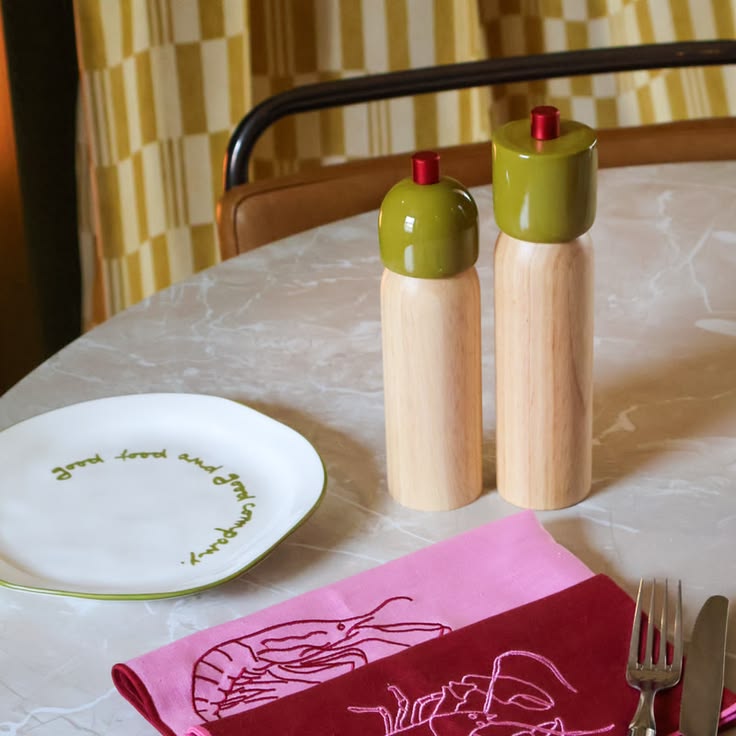 Salt & Pepper Grinder - Olive & Red