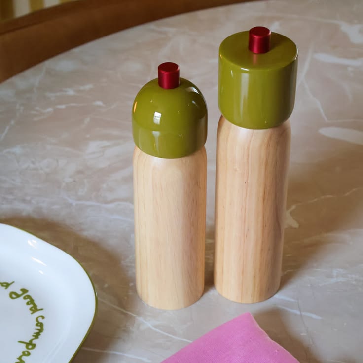 Salt & Pepper Grinder - Olive & Red