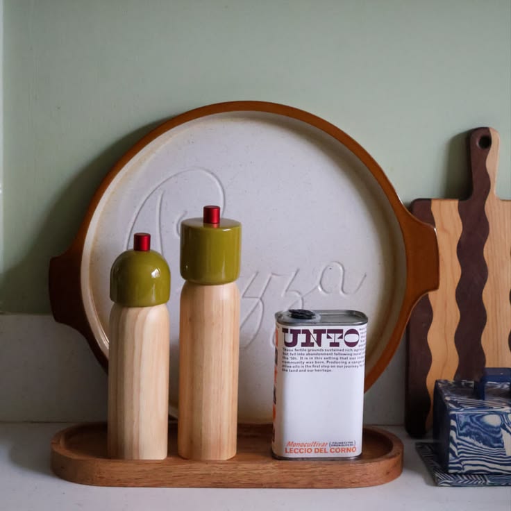 Salt & Pepper Grinder - Olive & Red